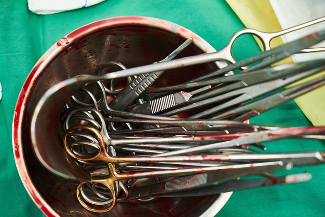 Jaké ⁤jsou možnosti chirurgického zákroku při‌ léčbě křečových⁣ žil?