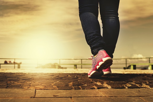 3. Hýbejte se každý den: Doporučené cvičení pro ⁤udržení fyzické kondice