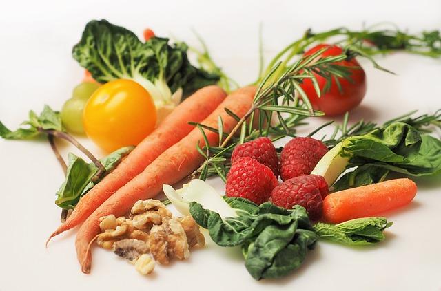 3. Zdravá výživa jako klíč k úlevě od bolesti kolena: Jídla a byliny pro posílení kloubního zdraví