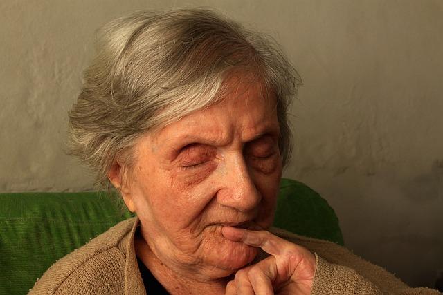 Kdo měl Alzheimer: Příběhy známých osobností a jejich zkušenosti