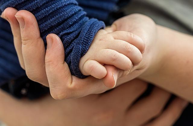 Podpora pro lidi s Alzheimerovou chorobou: Rodina a péče o pacienty